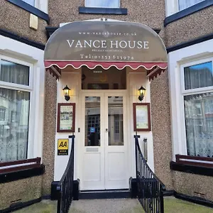Vance House Apartment